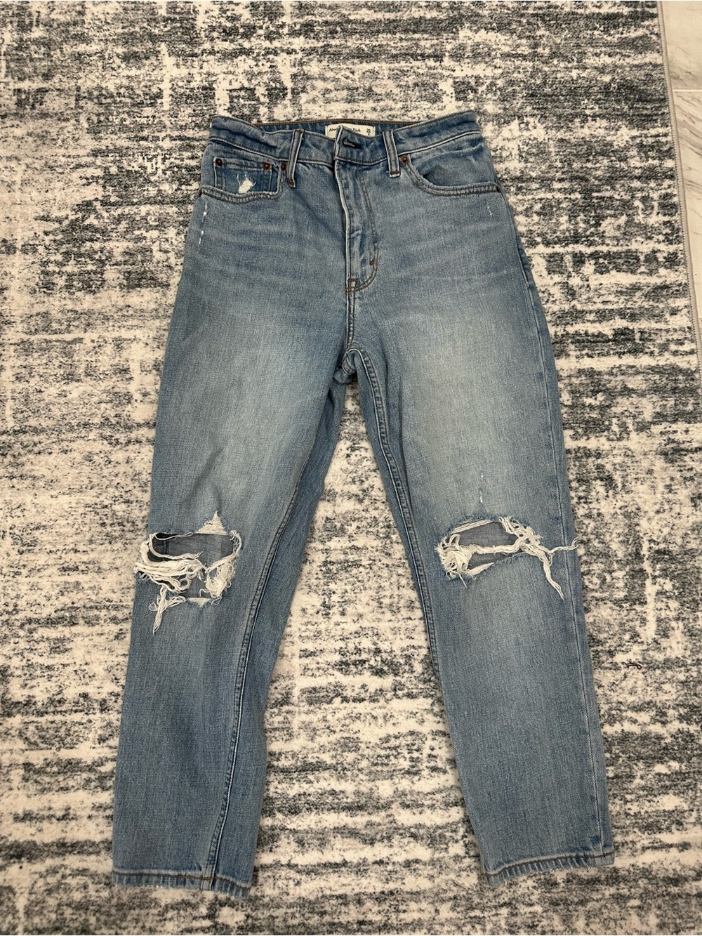 Light Blue Distressed High-Rise Women's curve love Abercrombie Jeans
